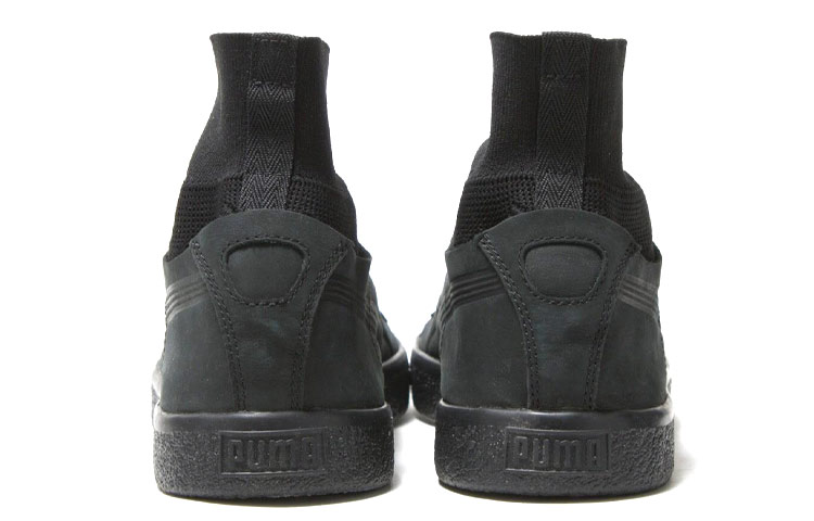Shop プーマ クライドソック ブラック 364573-02