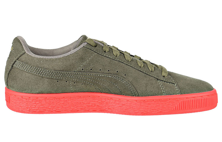 Order Puma Court Classic ''Patch Dragone'' 368359-01