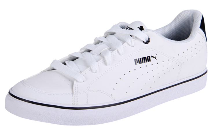 Lookbook Puma Court Point Vulc Perf Sneakers Putih/Hitam 357593-09