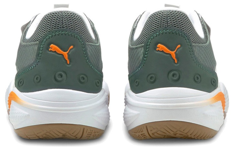 Lookbook 彪馬 球場騎士 '流行 - 白色' 376107-02