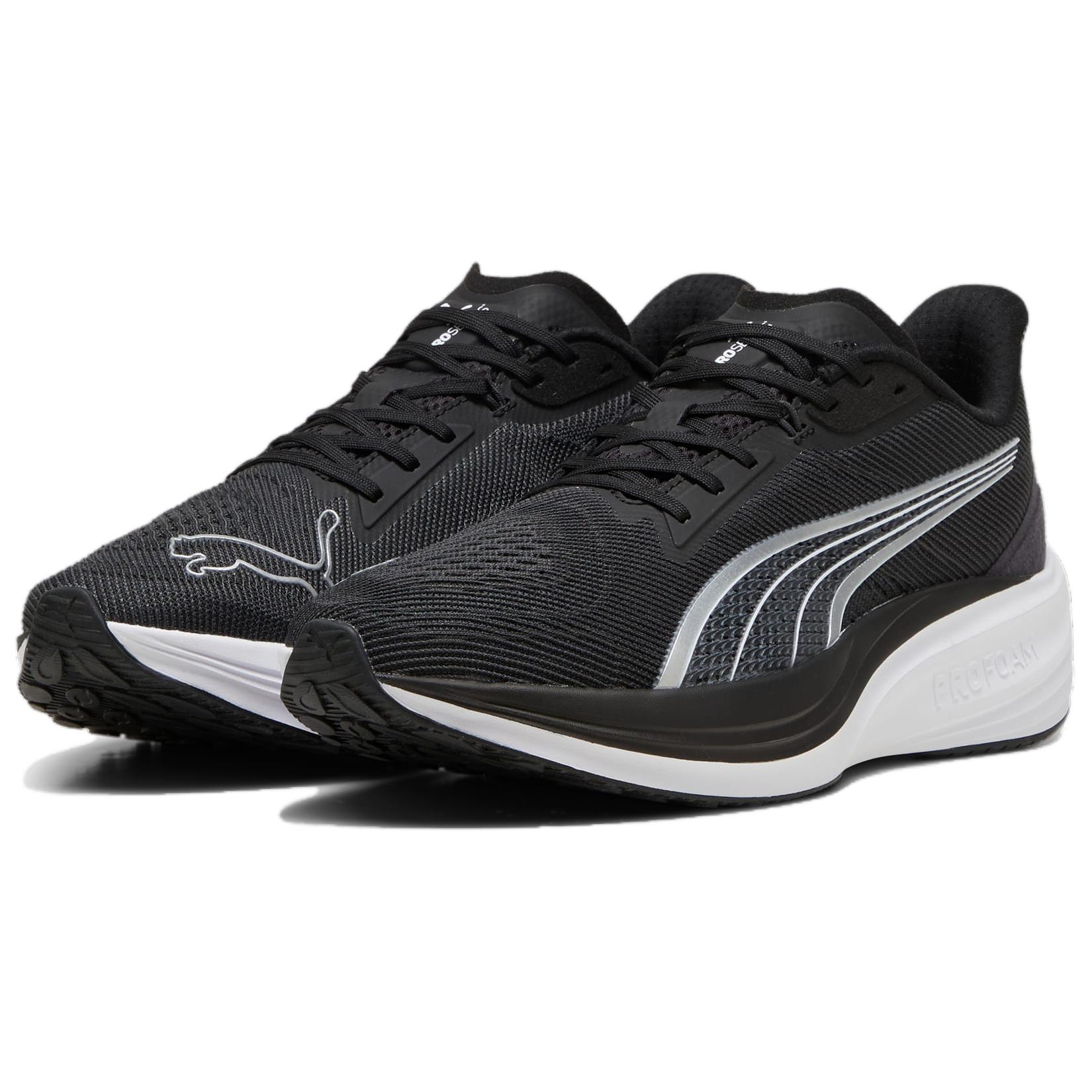 Lookbook Puma Darter Pro 'Hitam Putih' 310152-01