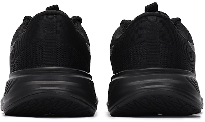 彪马Easy Runner Light“黑色”运动鞋 376350-02 Purchase 彪马Easy Runner Light“黑色”运动鞋 376350-02
