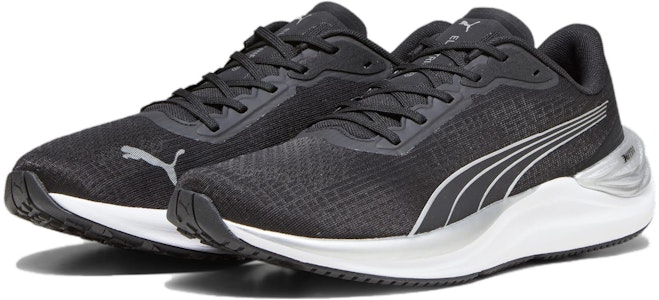 PUMA Electrify Nitro 3 低筒 跑步鞋 男款 黑銀色 Lookbook PUMA Electrify Nitro 3 低筒 跑步鞋 男款 黑銀色