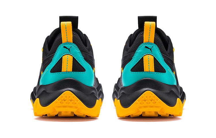 Shop Puma Ember Trail 'Hitam Oranye Alert' 193130-03