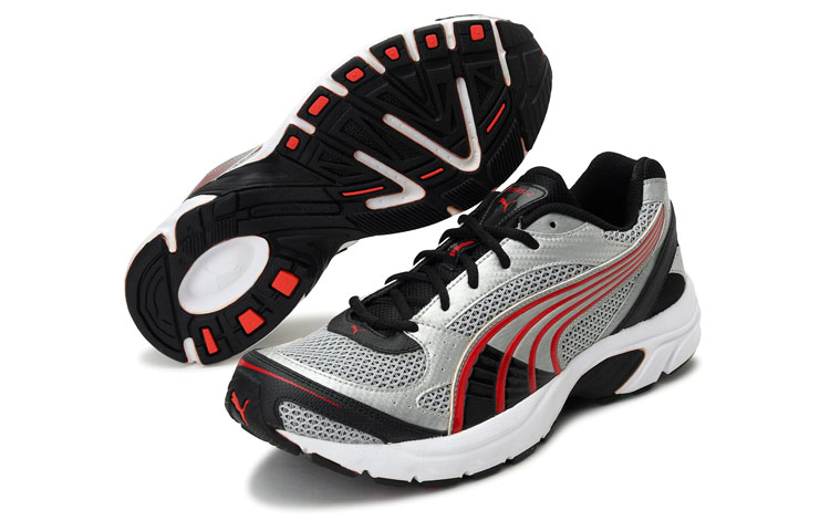 Lookbook 푸마 엑시스 IDP 로우 블랙/실버/레드 (Puma 엑시스 IDP 로우 블/실/레) 190193-01
