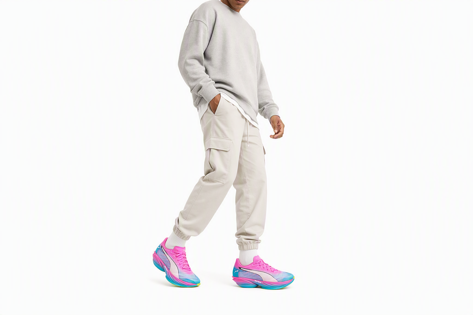 Order Puma Fast-R Nitro Elite 3 Showtime ''Poison Pink White'' Rosa Veneno Blanco. 313615-01