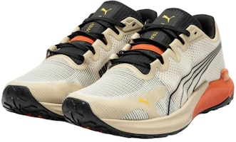 PUMA Fast-Trac Nitro 防滑耐磨 低筒 跑步鞋 男款 米黑橙 Lookbook PUMA Fast-Trac Nitro 防滑耐磨 低筒 跑步鞋 男款 米黑橙