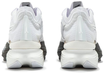 Puma Fastroid Nitro 'Putih Perak Tomato Ceri' 379068-04 Shop Puma Fastroid Nitro 'Putih Perak Tomato Ceri' 379068-04