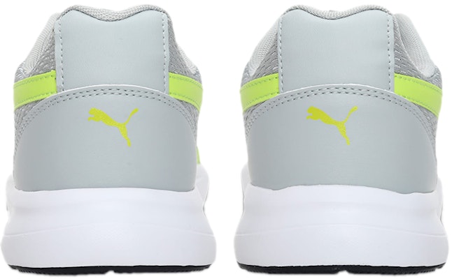 Puma Firefly 舒適透氣 低幫跑步鞋 灰色 Shop Puma Firefly 舒適透氣 低幫跑步鞋 灰色