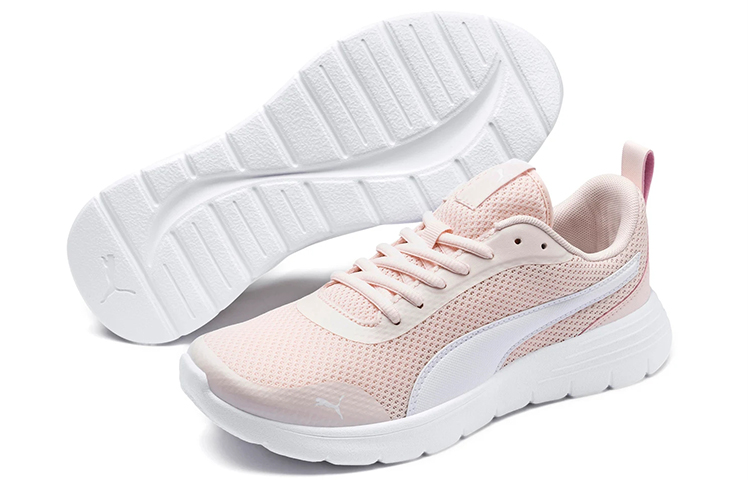 Lookbook PUMA Flex Renew 低筒 跑步鞋 男女皆宜 粉白色