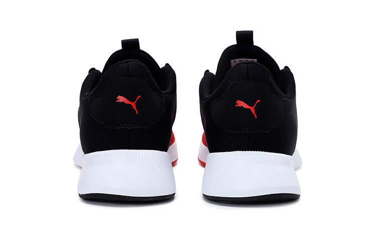 Shop Puma Flyer Beta 黑白紅 低筒跑步鞋