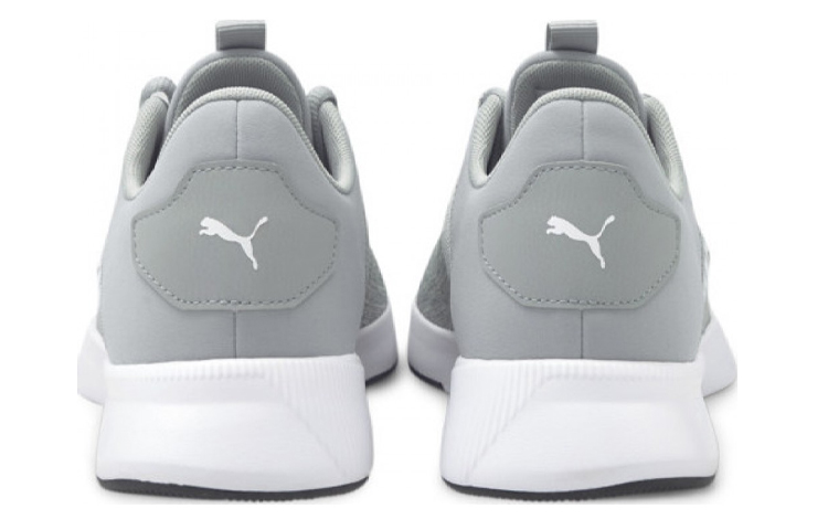 Shop Puma Flyer Beta Grau Low Tops 194274-09