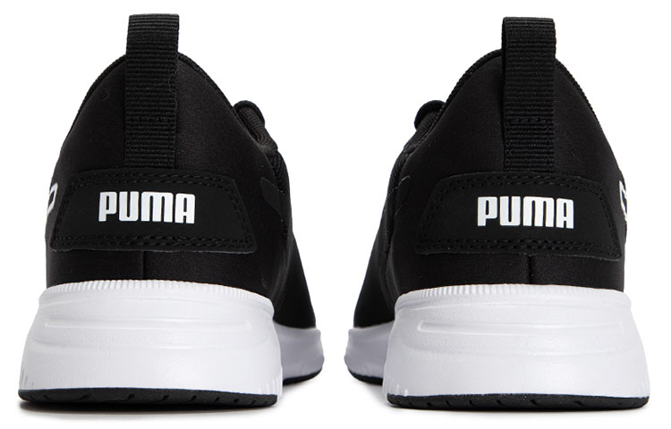 Lookbook Puma Flyer Flex Knit 'Negro Blanco' 376287-01