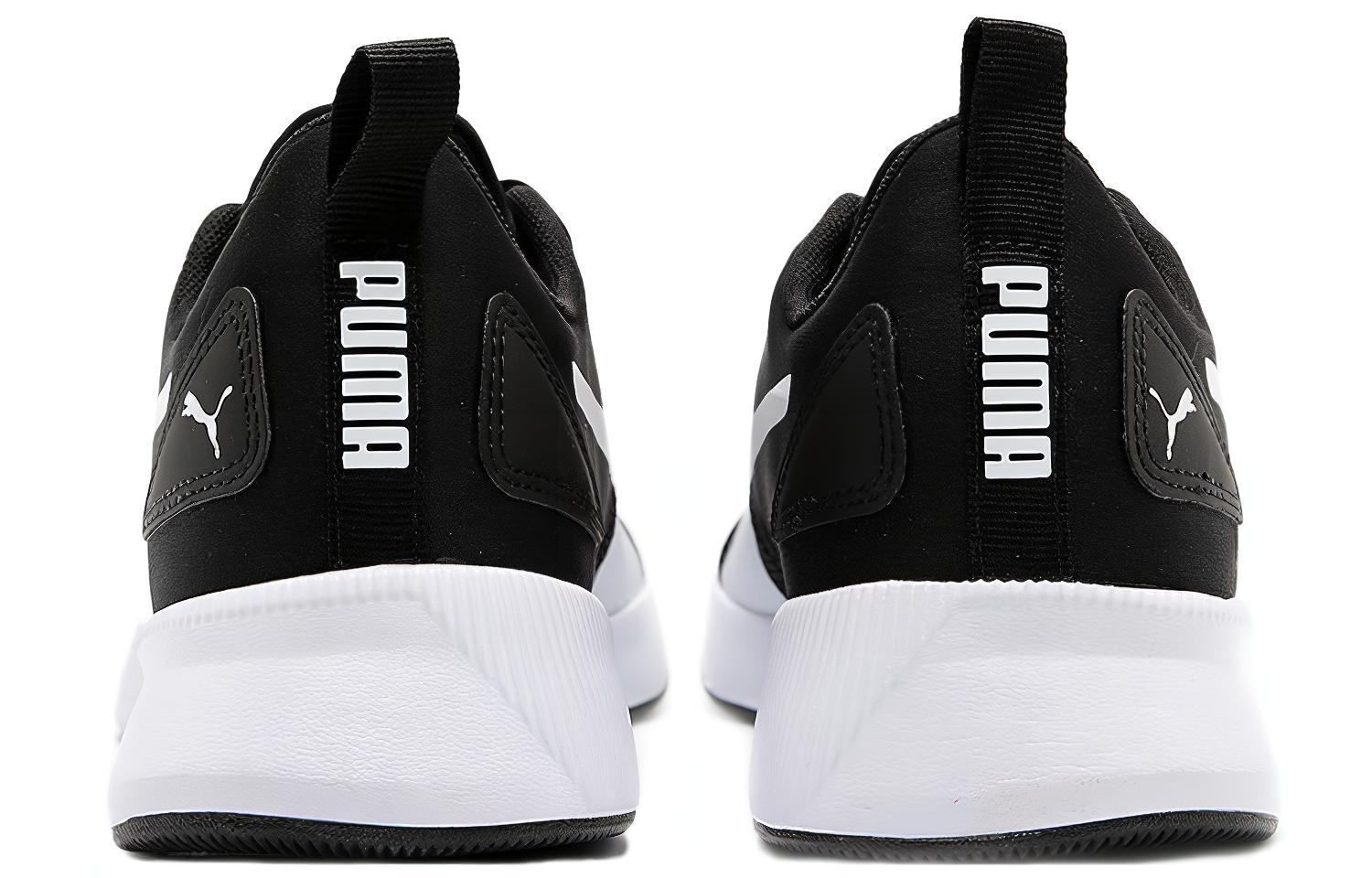 Shop Puma Flyer Runner 'Hitam' 192257-09
