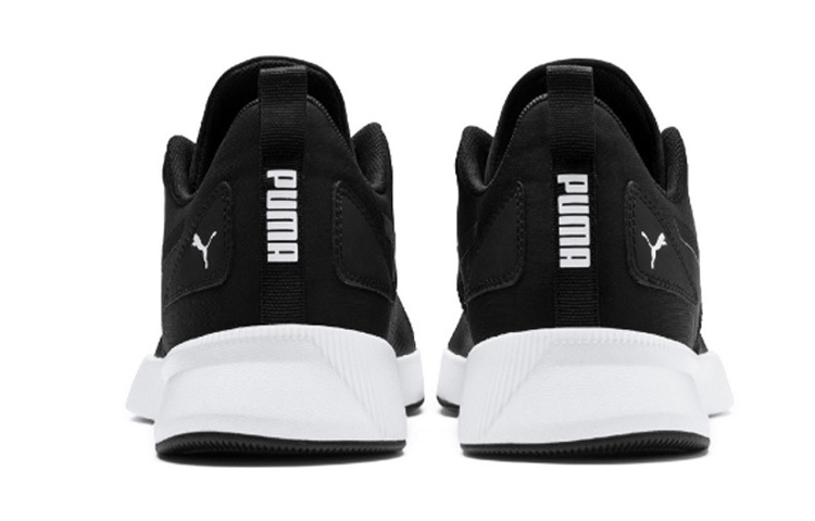 Shop Puma Flyer Runner 'Negro' 192740-02