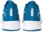 Shop Puma Flyer Runner 減震低筒運動跑步鞋 女款 藍白