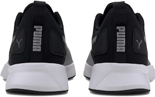 プーマ フライヤー 黒/銀 (Puma Flyer クロ/ギン) 192257-25 Shop プーマ フライヤー 黒/銀 (Puma Flyer クロ/ギン) 192257-25