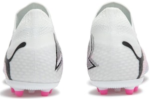 プーマ フューチャー7 Pro MG 白ピンク黒 107709-01 Sizing プーマ フューチャー7 Pro MG 白ピンク黒 107709-01