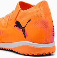 プーマ フューチャー 8 マッチ TT サッカーシューズ ヒートファイア/ブラック/ラビッシュ 108597-03 Lookbook プーマ フューチャー 8 マッチ TT サッカーシューズ ヒートファイア/ブラック/ラビッシュ 108597-03