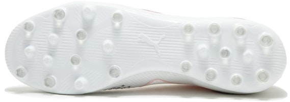 Puma Future Pro MG 'Putih Hitam Anggrek Api' 107363-01 Sizing Puma Future Pro MG 'Putih Hitam Anggrek Api' 107363-01