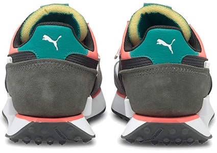 Puma Future Rider 'Play On - Putih Georgia Peach' 371149-31 Shop Puma Future Rider 'Play On - Putih Georgia Peach' 371149-31