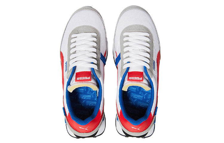 Lookbook プーマ フューチャーライダー プレイオン (白/青/赤) 382500-01