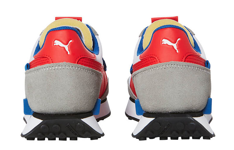 Shop プーマ フューチャーライダー プレイオン (白/青/赤) 382500-01