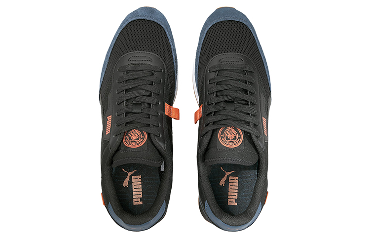 Lookbook Puma Future Rider FC ''Manchester City'' Scarpe 106240-01