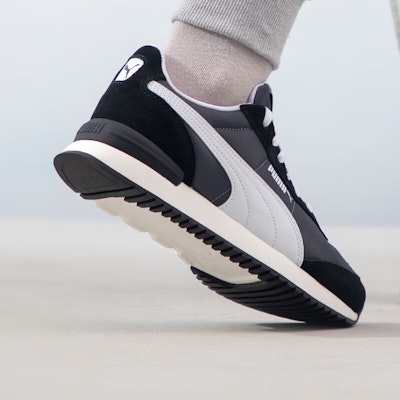 푸마 퓨처 라이더 플레이 온 '블랙 화이트' (Puma Future Rider Play On 'Black White') 399250-03 Purchase 푸마 퓨처 라이더 플레이 온 '블랙 화이트' (Puma Future Rider Play On 'Black White') 399250-03