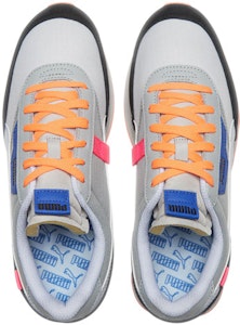 彪马Future Rider Play On 'High Rise' 运动鞋 371149-05 Purchase 彪马Future Rider Play On 'High Rise' 运动鞋 371149-05