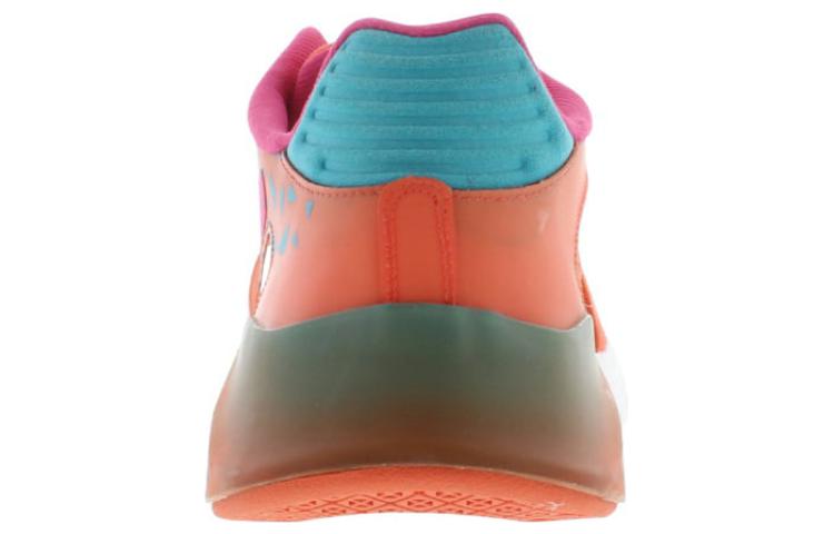 Lookbook 彪馬未來XT跑鞋'Tigerlily' 357138-01