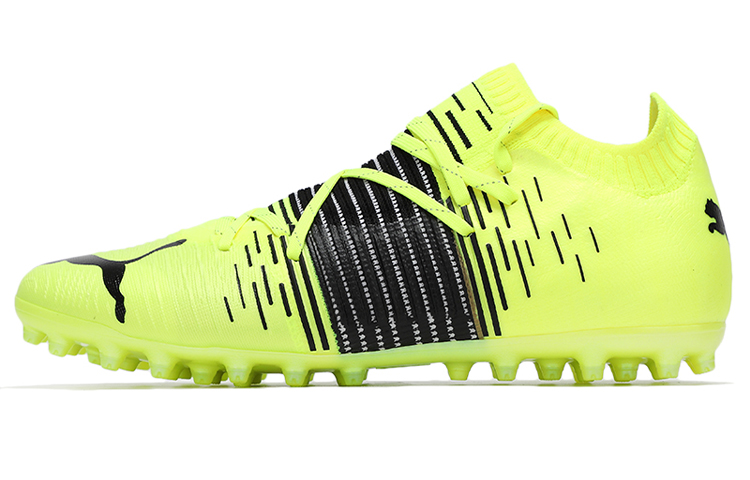 Buy Puma MG Kasut Bola Rendah Hijau Fluorescent Hitam 106377-01