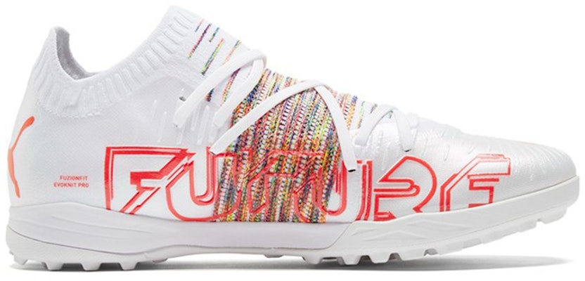Puma Future Z 1.1 Pro Cage Botas de Fútbol Blancas. 106381-03 Order Puma Future Z 1.1 Pro Cage Botas de Fútbol Blancas. 106381-03