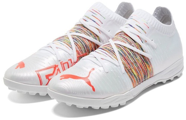 푸마 퓨처 Z 1.1 프로 케이지 축구화 화이트 106381-03 Lookbook 푸마 퓨처 Z 1.1 프로 케이지 축구화 화이트 106381-03