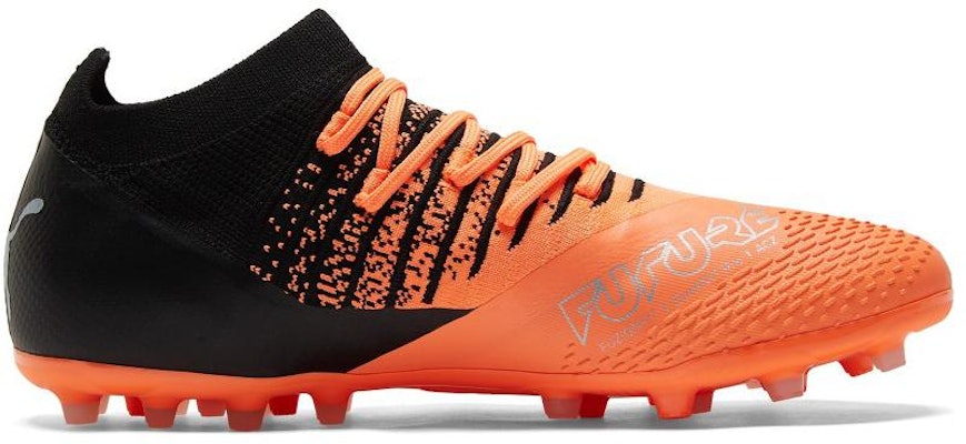 Puma Future Z 33 MG Sepatu Rendah Hitam Oranye 106763-01 Order Puma Future Z 33 MG Sepatu Rendah Hitam Oranye 106763-01
