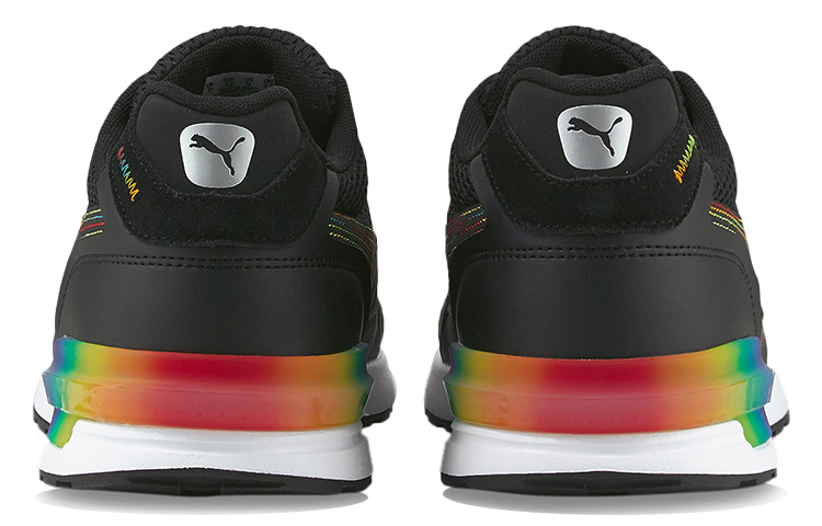 Shop Puma Graviton Pro 'Pelangi Warna - Hitam' 383840-01