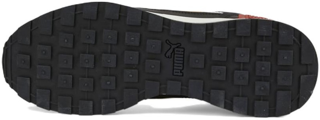 プーマ グラビトン プロ FC 黒赤白 386479-02 Details for プーマ グラビトン プロ FC 黒赤白 386479-02