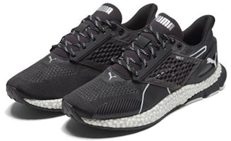 PUMA Hybrid Astro 低筒 跑步鞋 男款 黑白 Lookbook PUMA Hybrid Astro 低筒 跑步鞋 男款 黑白