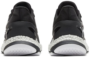 PUMA Hybrid Astro 低筒 跑步鞋 男款 黑白 Shop PUMA Hybrid Astro 低筒 跑步鞋 男款 黑白