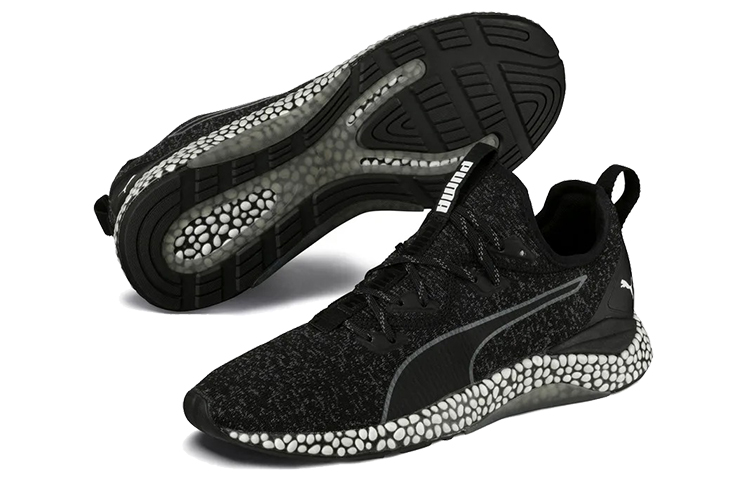 Purchase Puma Hybrid Runner Sepatu Rendah Hitam/Putih 191111-01