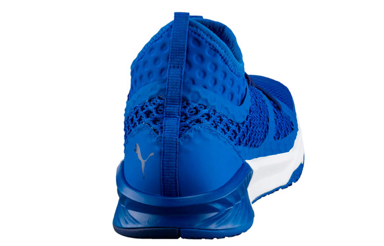Shop Puma Ignite XT Netfit 舒適防滑 簡約運動鞋 藍