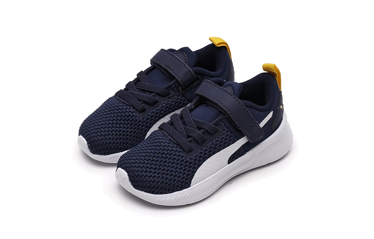 Lookbook 彪马童鞋 Flyer Runner ‘深蓝色魔术贴’ 376075-05