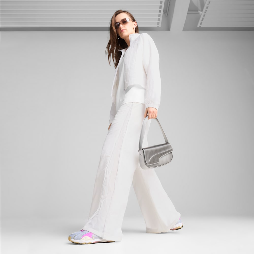 Lookbook プーマ インヘイル スニーカー クールウェザー/ピュアマゼンタ 401560-09