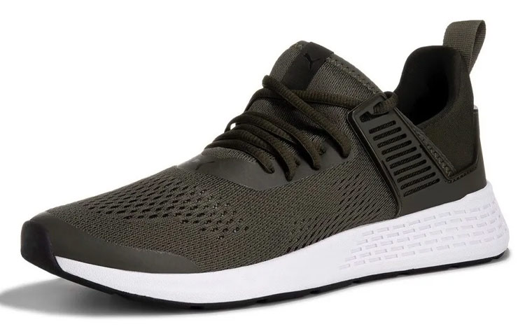 Lookbook Puma Insurge Eng Mesh ''Vert Baskets Basses Running'' 367534-05