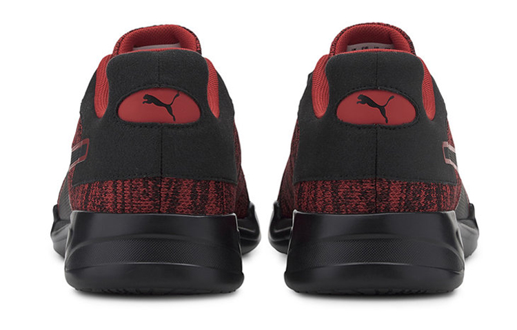 Shop Puma Jaro 运动鞋 红色/黑色 193133-01