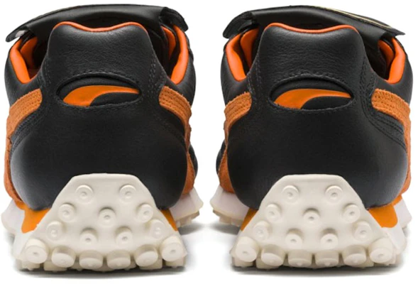 Puma King Avanti ''Legends Zwart Oranje'' 366618-01 Shop Puma King Avanti ''Legends Zwart Oranje'' 366618-01