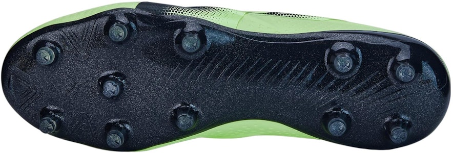 Puma King Platinum 21 Vegan FG AG 'Fizzy Light Hitam'. 106675-03 Details for Puma King Platinum 21 Vegan FG AG 'Fizzy Light Hitam'. 106675-03