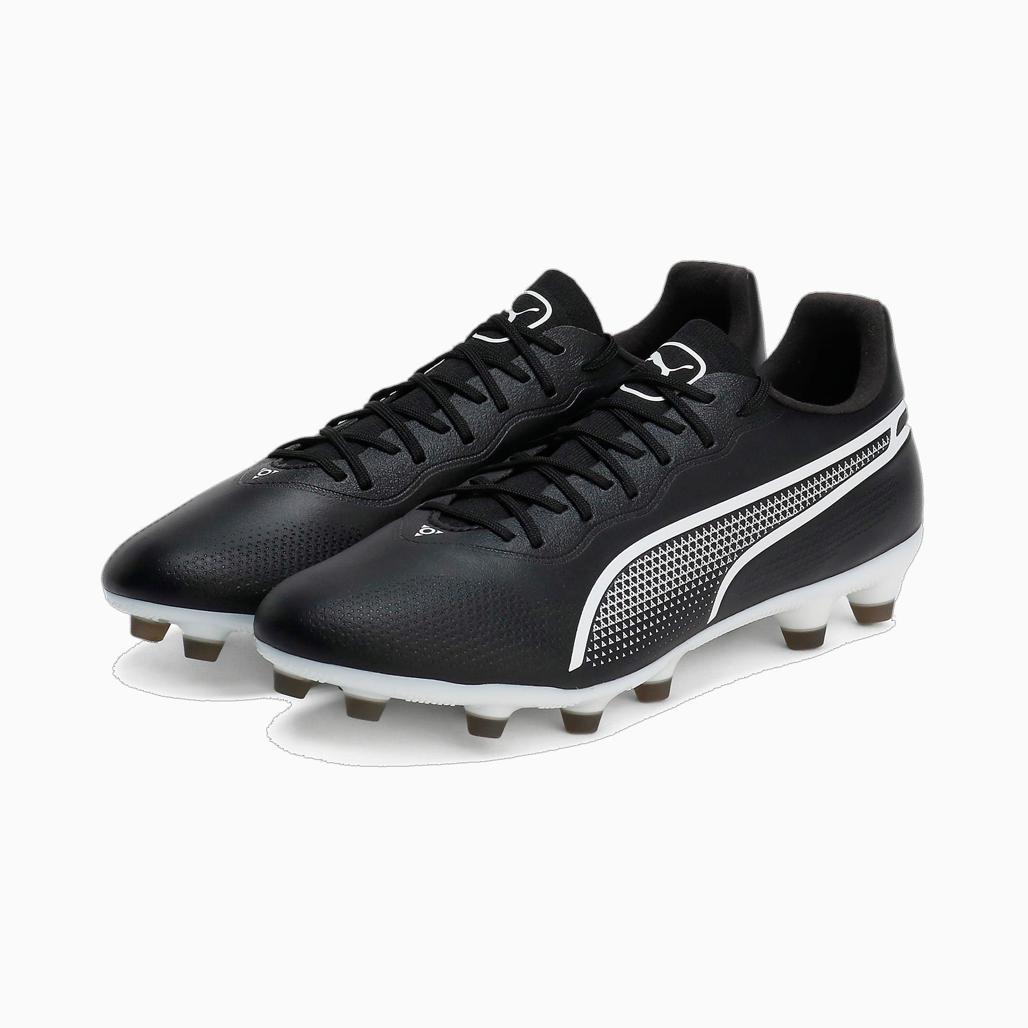 Shop Puma King Pro HG 足球釘鞋 107567-01