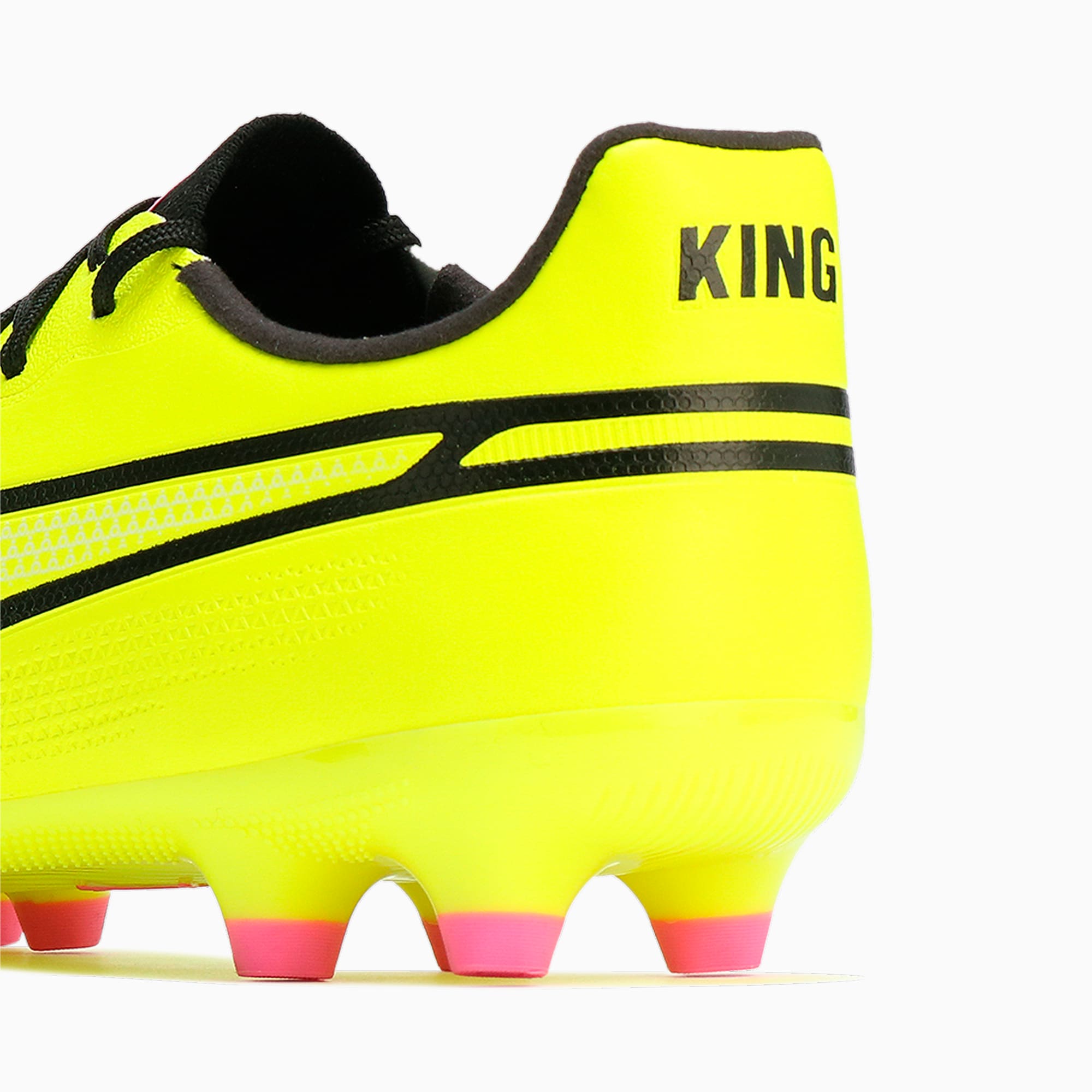 Lookbook 彪马King Pro HG足球鞋 107567-03