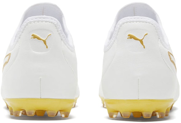 Puma King Pro MG 'White Gold' 106302-04 Purchase Puma King Pro MG 'White Gold' 106302-04